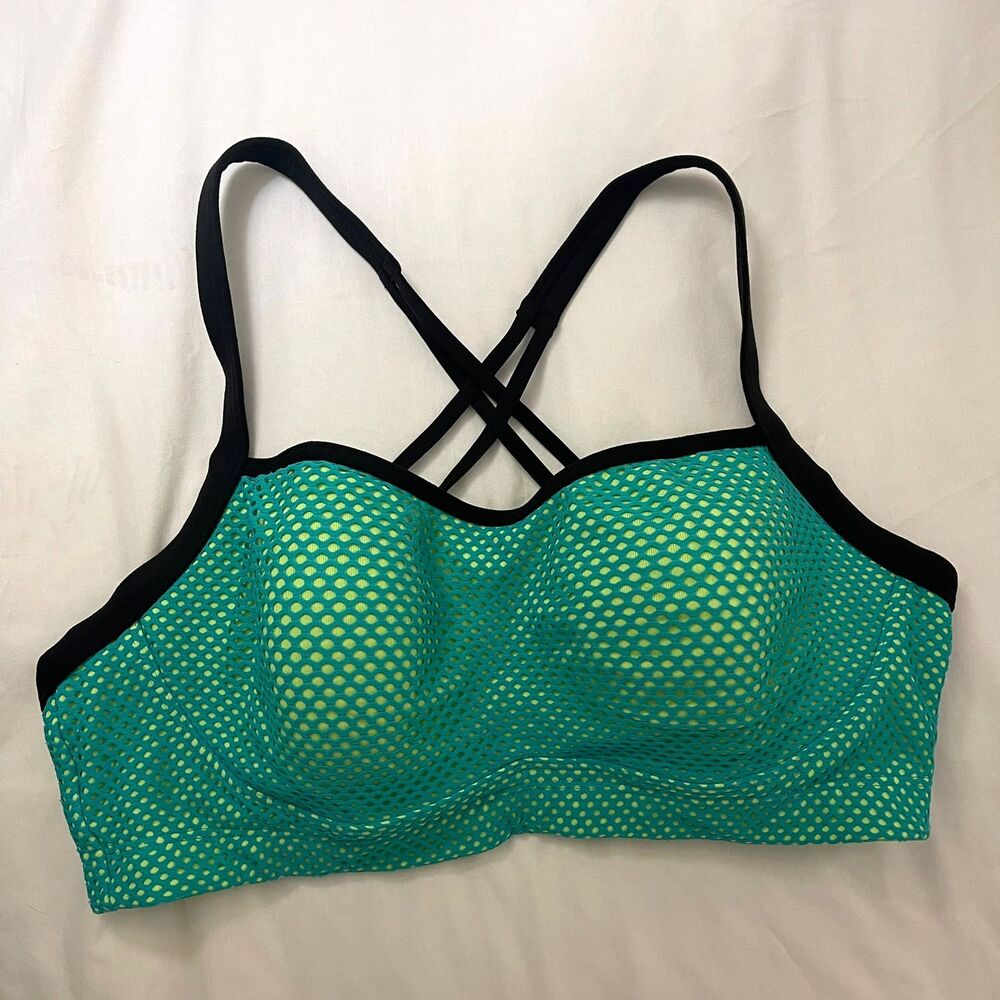 Victoria's Secret Cupped Lighted Padded Wired Sports Bra Top Size 34D - Picture 2 of 7